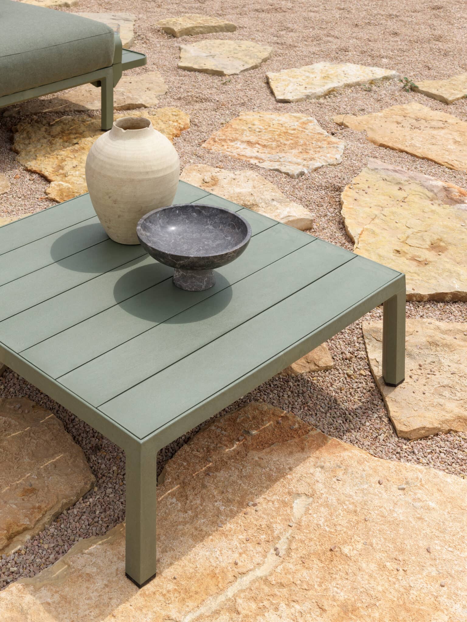 Table basse Maximo tavolino OUtdoor Lignes Mont Saint Aignan 2